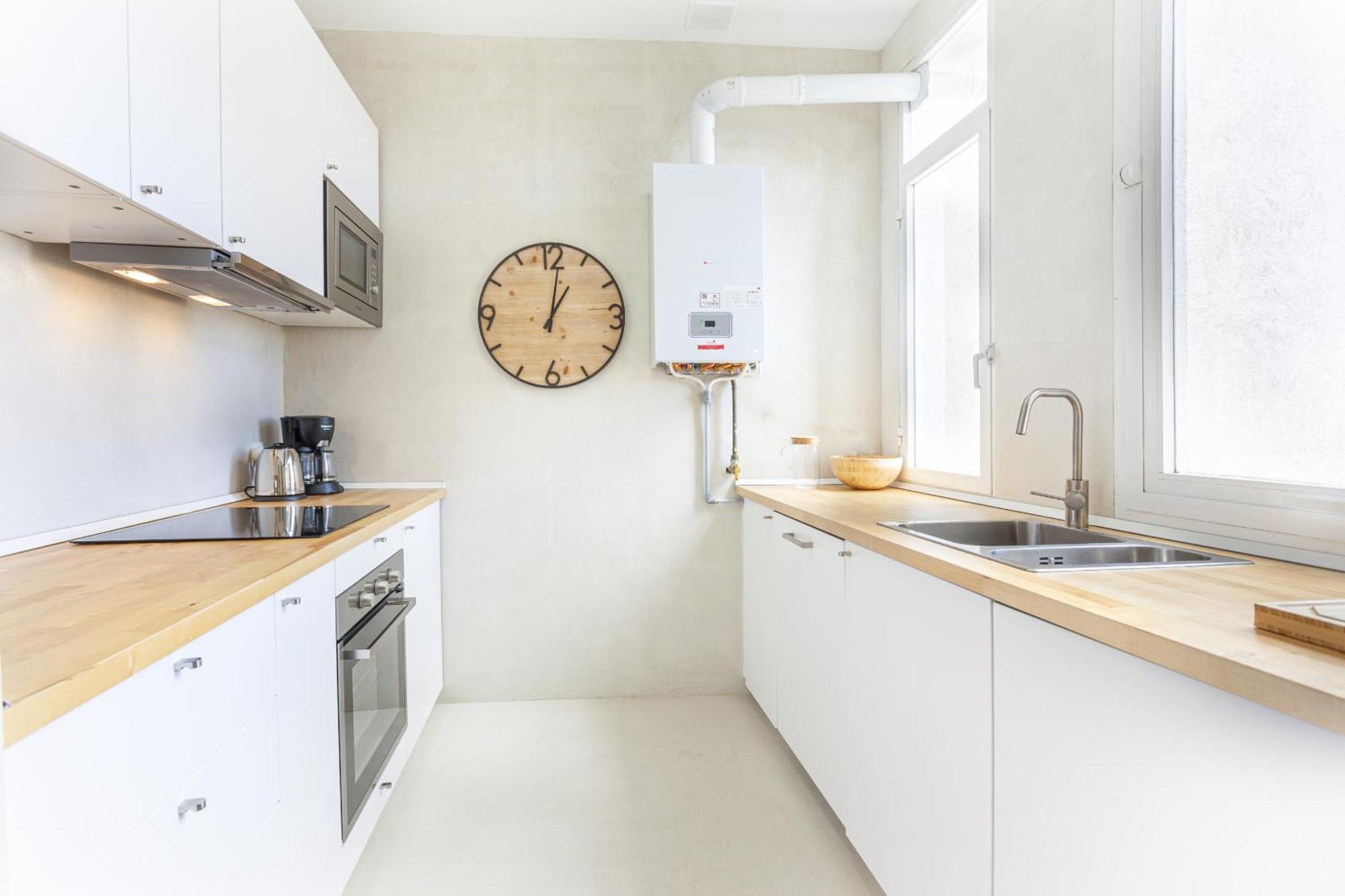 Apartamento Santa Ana Place En มาดริด ภายนอก รูปภาพ