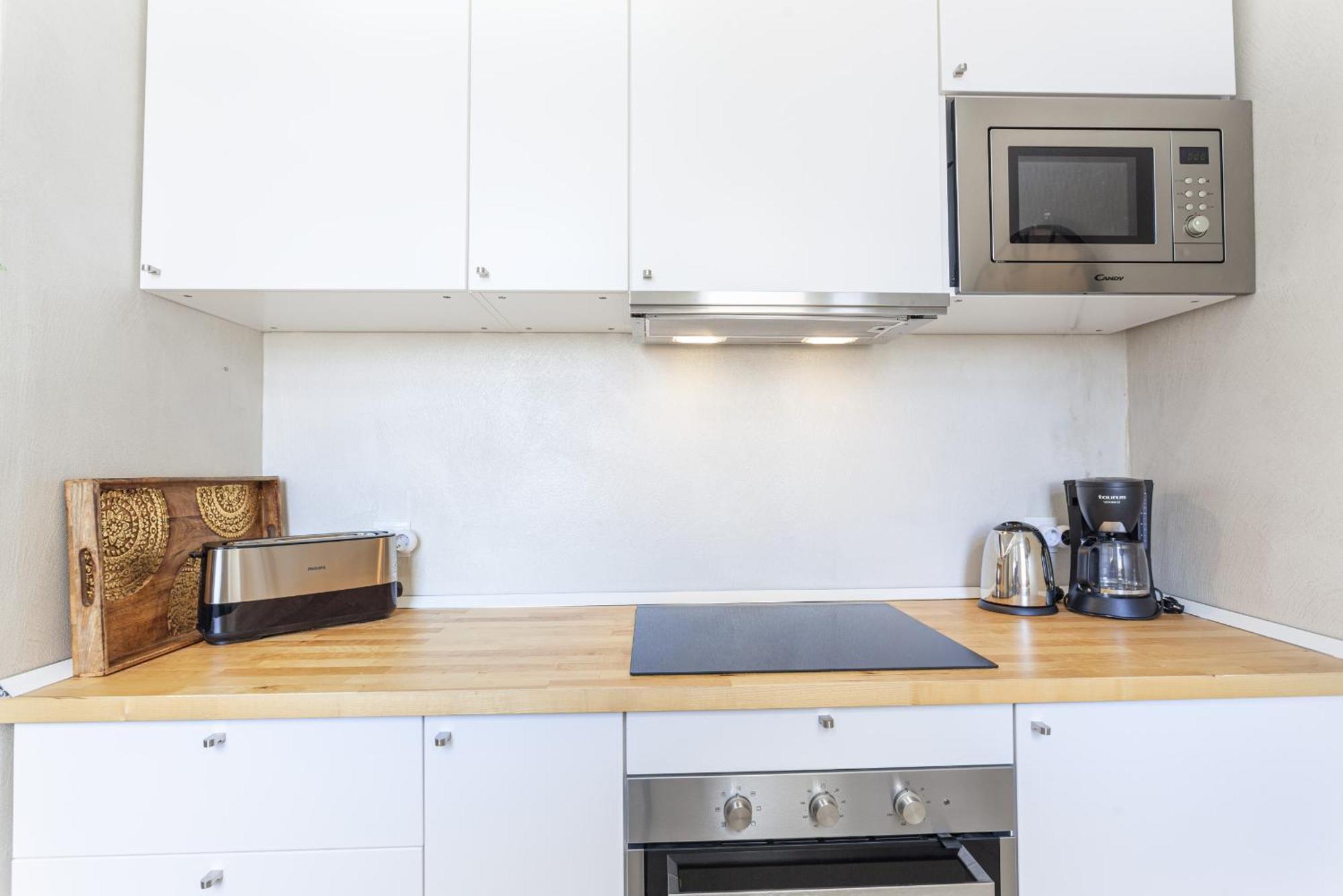 Apartamento Santa Ana Place En มาดริด ภายนอก รูปภาพ