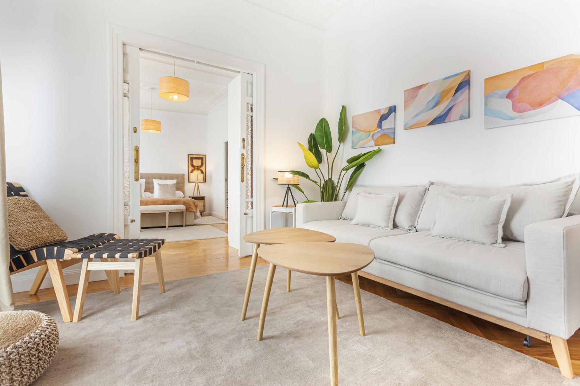 Apartamento Santa Ana Place En มาดริด ภายนอก รูปภาพ
